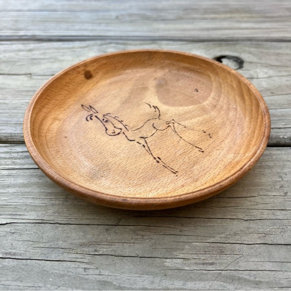 Vintage Wood Trinket Dish Jewelry Change Horse Donkey - Picture 3 of 3